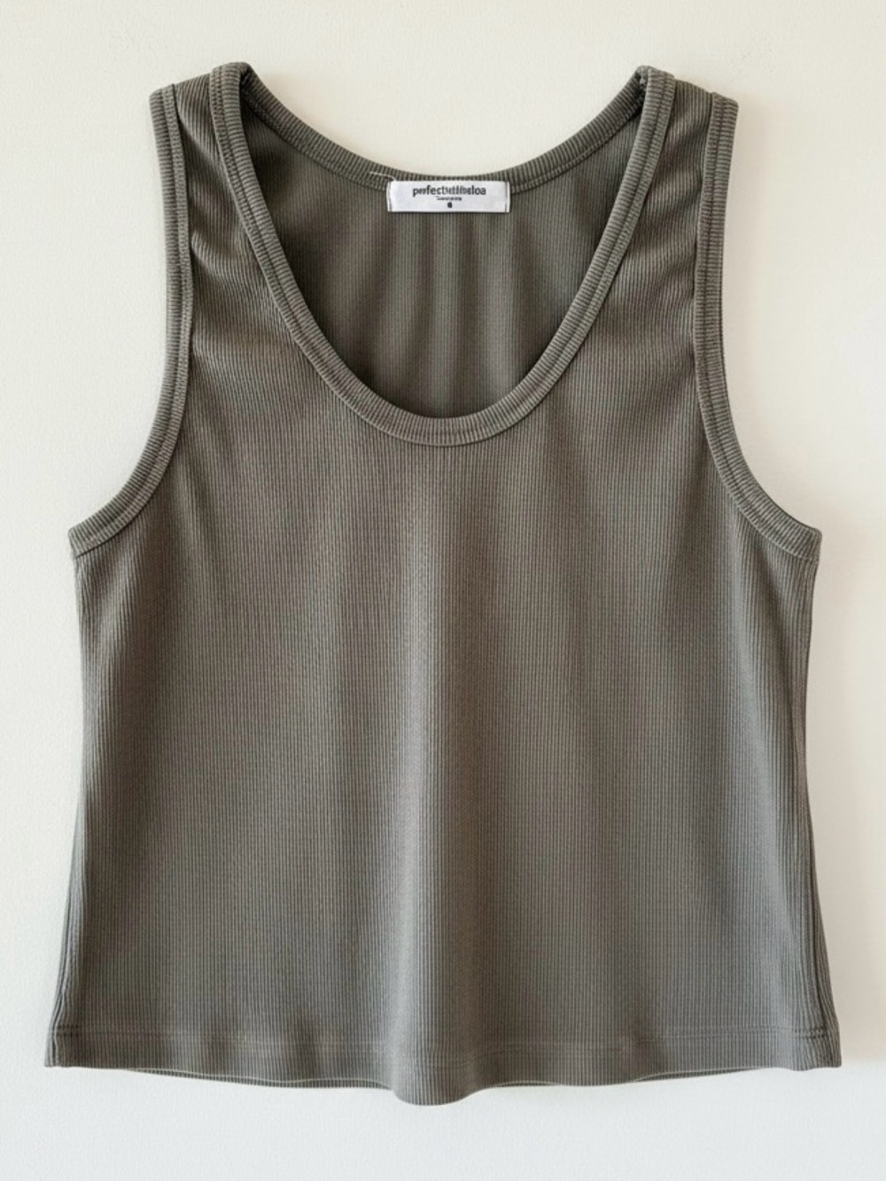 Perfectwhitetee Blondie Tank Ribbed Scoop Neck Top Olive Green Size M